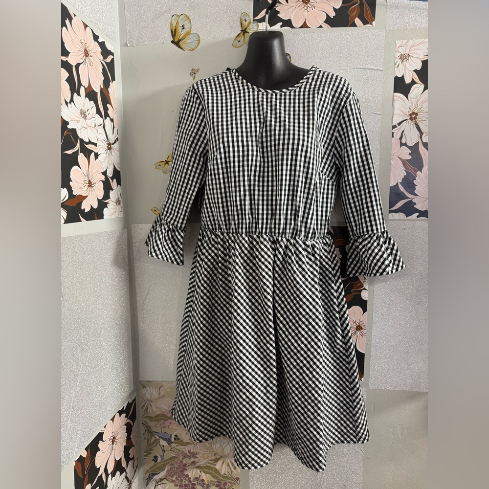 Ces Femme Monochrome Checkered Long Sleeve Dress